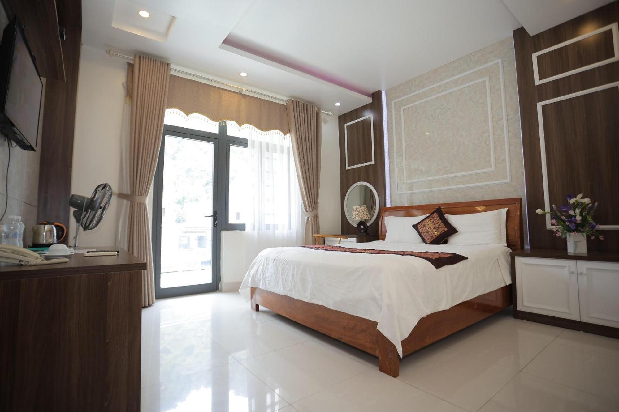 Phong Nha Jasmine Hostel & Roof Top Bar Εξωτερικό φωτογραφία