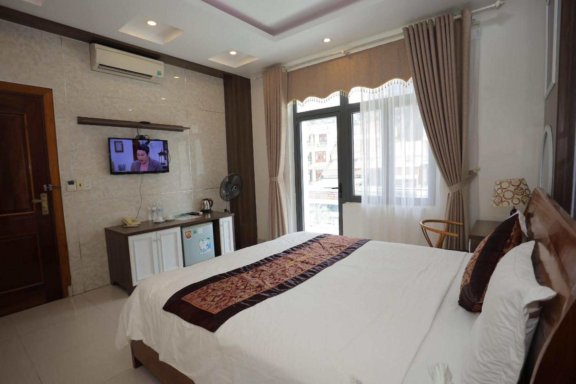 Phong Nha Jasmine Hostel & Roof Top Bar Εξωτερικό φωτογραφία