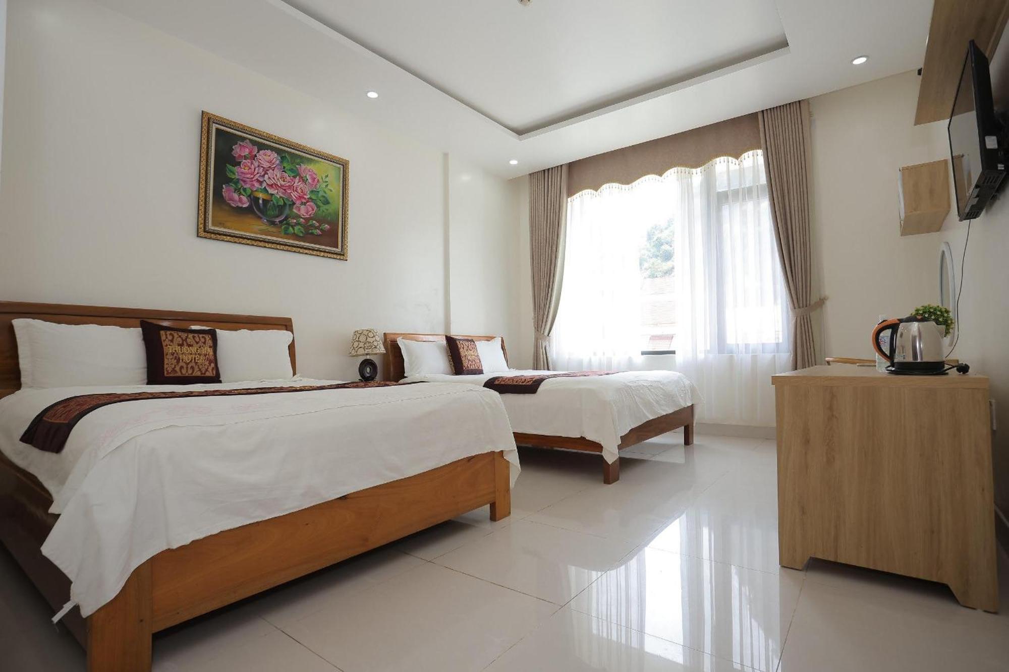 Phong Nha Jasmine Hostel & Roof Top Bar Εξωτερικό φωτογραφία